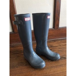 Hunter Grey Tall Gloss Boots 7